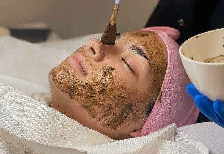 Cosmelan depigmentation treatment at Este Hair Medical